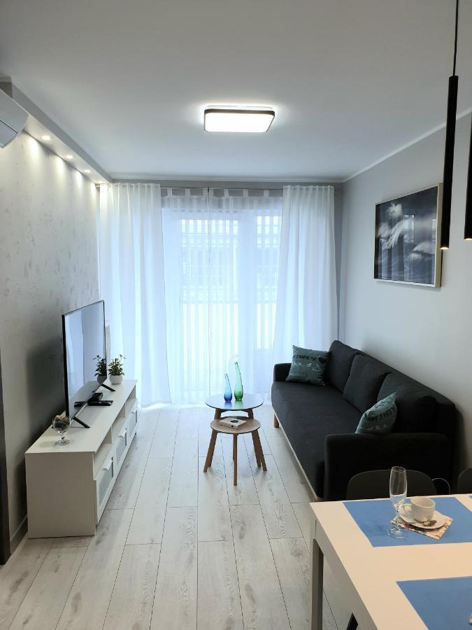 Private Apartment, Aircondition, Hd Tv Pl & De, Wifi, Garage, Fully Equipped, Near Beach Kolobřeh Exteriér fotografie