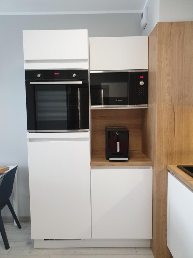 Private Apartment, Aircondition, Hd Tv Pl & De, Wifi, Garage, Fully Equipped, Near Beach Kolobřeh Exteriér fotografie